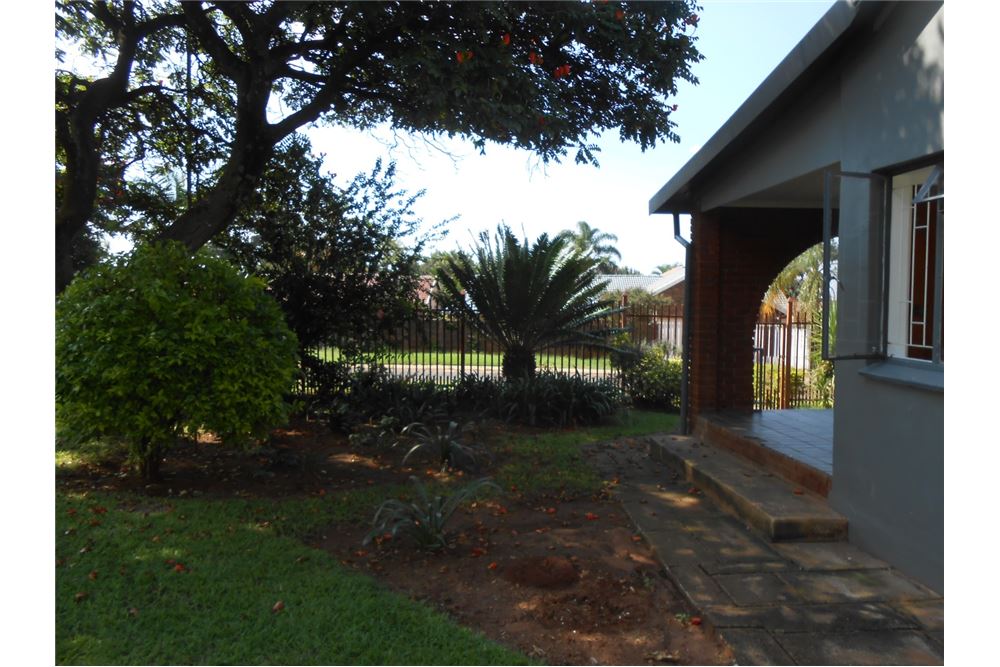 Residenziale - Casa - Theresapark, Gauteng - South Africa - 4 - 1031414129-41