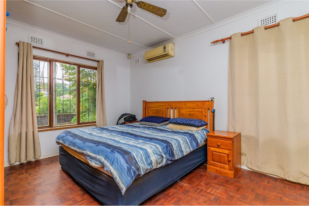 Residential - House - Glen Anil, KwaZulu Natal - South Africa - 9 - 1031465055-123