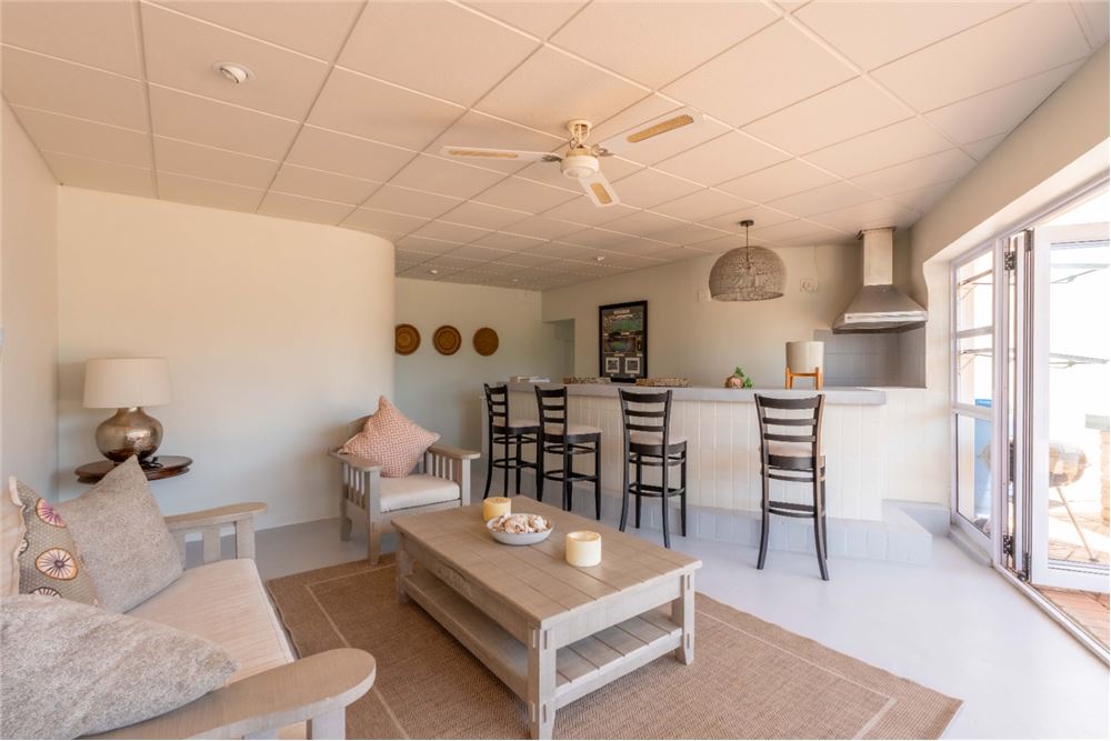 Residential - House - Umhlanga Rocks, KwaZulu Natal - South Africa - 15 - 1031465073-75