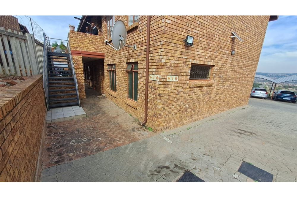 Residenziale - Appartamento - Danville, Gauteng - South Africa - 4 - 1031414126-35