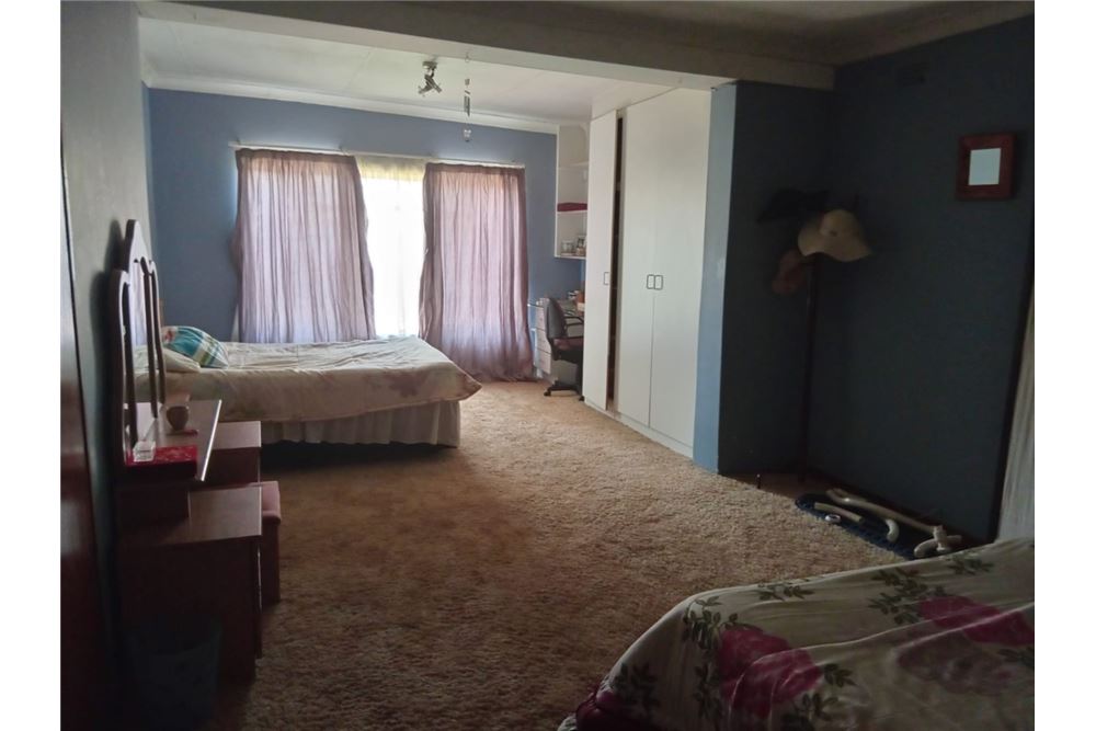 Residencial - Casa - Sinoville, Gauteng - South Africa - 14 - 1031414158-9