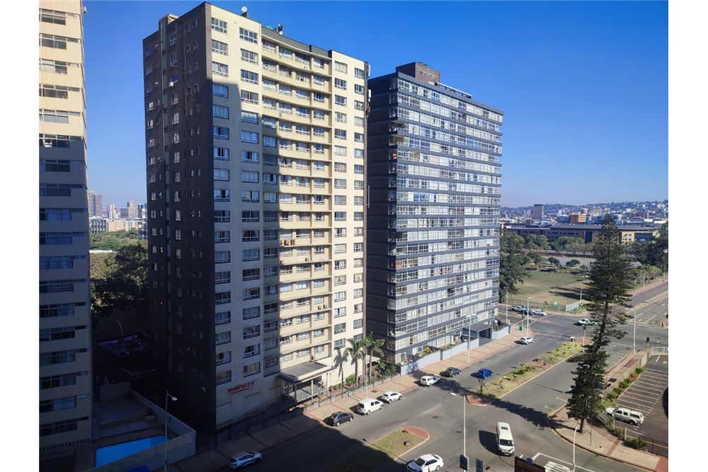 Residential - Stanovanje - North Beach, KwaZulu Natal - South Africa - 2 - 1031465115-33