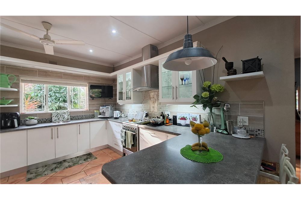 Residencial - Casa - St Michaels On Sea, KwaZulu Natal - South Africa - 2 - 1031394053-221