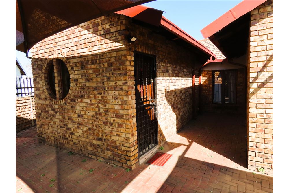 Residencial - Casa - Eersterust, Gauteng - South Africa - 6 - 1031414016-149