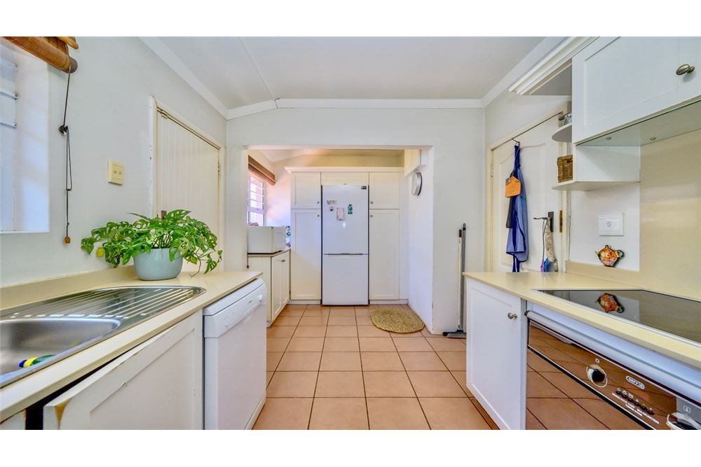 Residential - House - La Lucia, KwaZulu Natal - South Africa - 18 - 1031465034-83