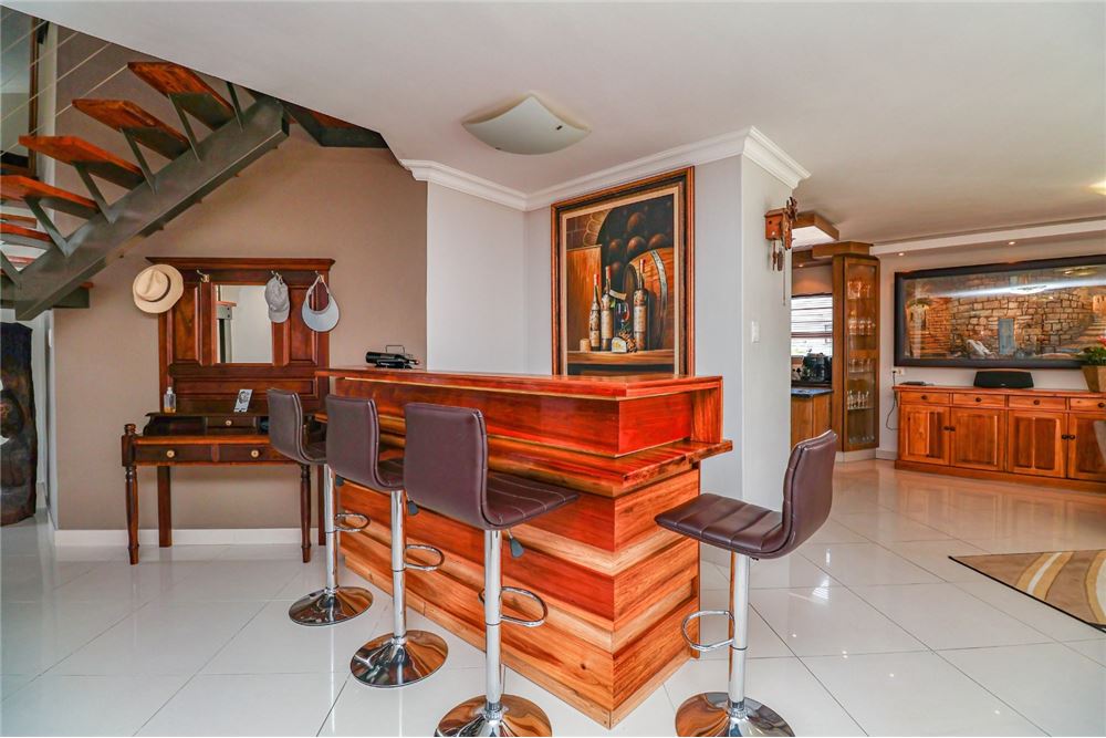 Gyvenamasis - Namas - Bayview, Western Cape - South Africa - 16 - 1031012001-40