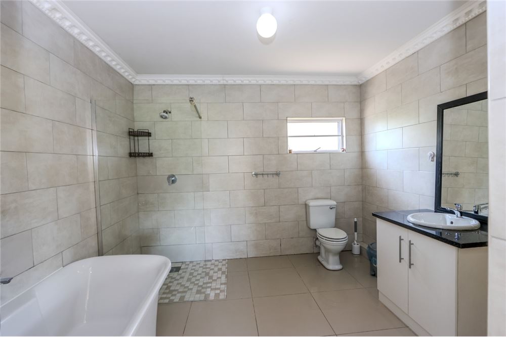 Residential - House - La Mercy, KwaZulu Natal - South Africa - 29 - 1031465057-111
