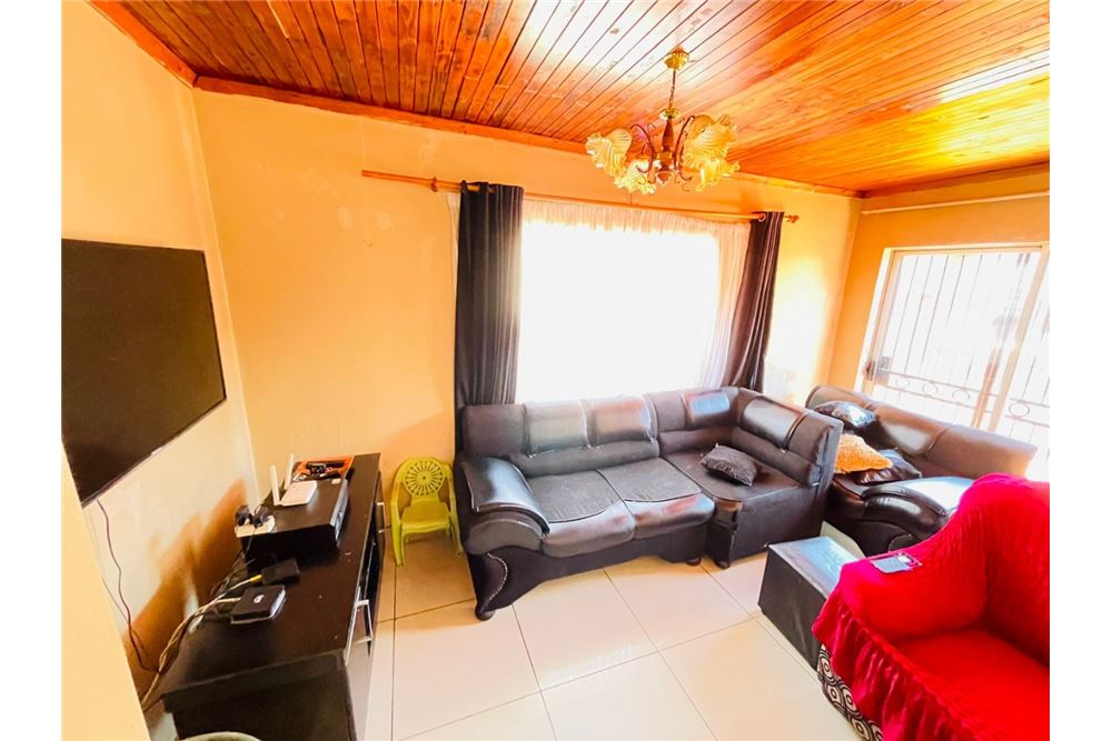 Residencial - Casa - Eersterust, Gauteng - South Africa - 14 - 1031414137-43