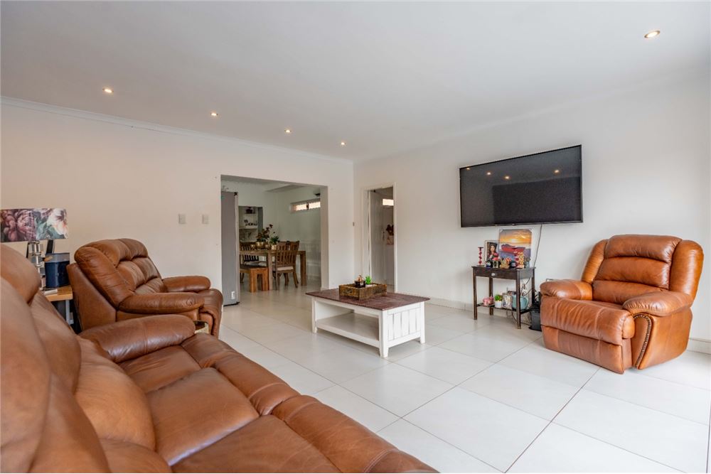 Residential - House - La Lucia, KwaZulu Natal - South Africa - 22 - 1031465073-81