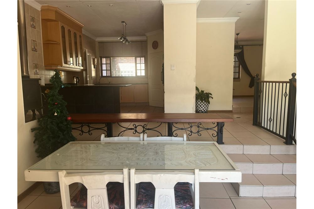 Residencial - Casa - Montana Park, Gauteng - South Africa - 7 - 1031414140-41