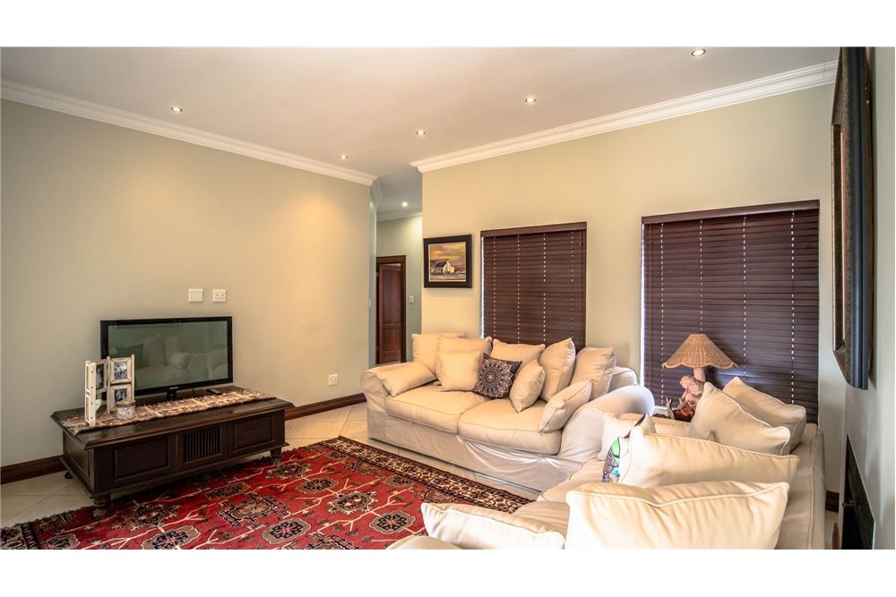 Residenziale - Casa - Magalieskruin, Gauteng - South Africa - 73 - 1031414142-43
