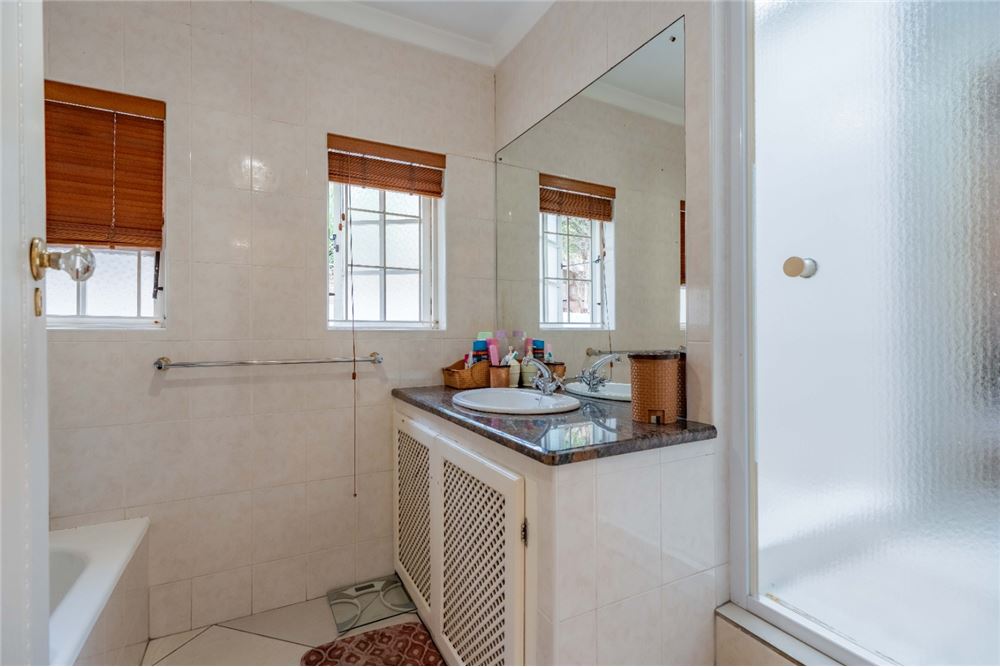 Residential - House - Durban North, KwaZulu Natal - South Africa - 25 - 1031465036-160