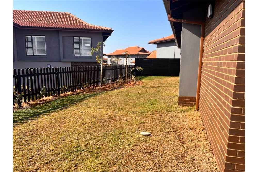 Residential - House - Izinga Estate, KwaZulu Natal - South Africa - 5 - 1031465038-259