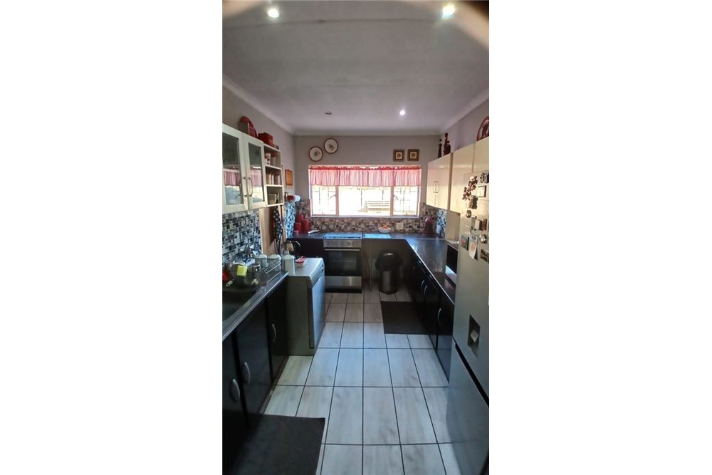 Residencial - Casa - Kirkney, Gauteng - South Africa - 31 - 1031414116-94