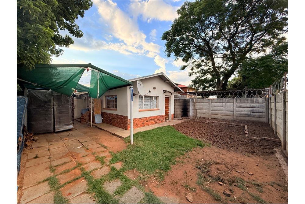 Residential - Αυτόνομη κατοικία - Crown Gardens, Gauteng - South Africa - 11 - 1031421166-38