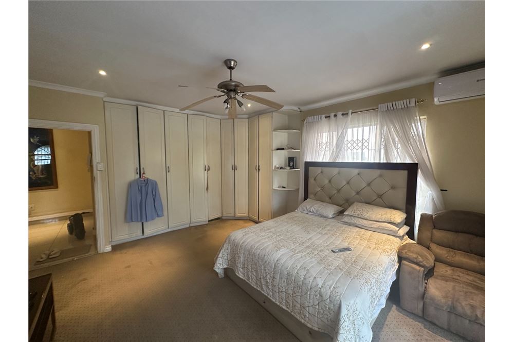 Residential - House - Somerset Park, KwaZulu Natal - South Africa - 31 - 1031465047-199