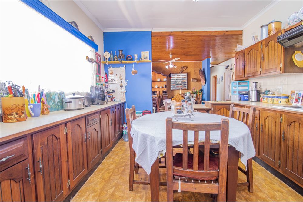 Rezidential - Case/Vile - Ifafi, North West - South Africa - 8 - 1031416001-610