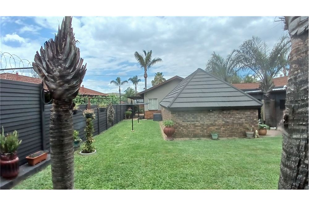 Résidentiel - Maison - Pretoria Gardens, Gauteng - South Africa - 35 - 1031414116-114