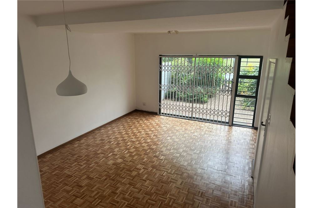 Residential - Townhouse - La Lucia, KwaZulu Natal - South Africa - 17 - 1031465013-91