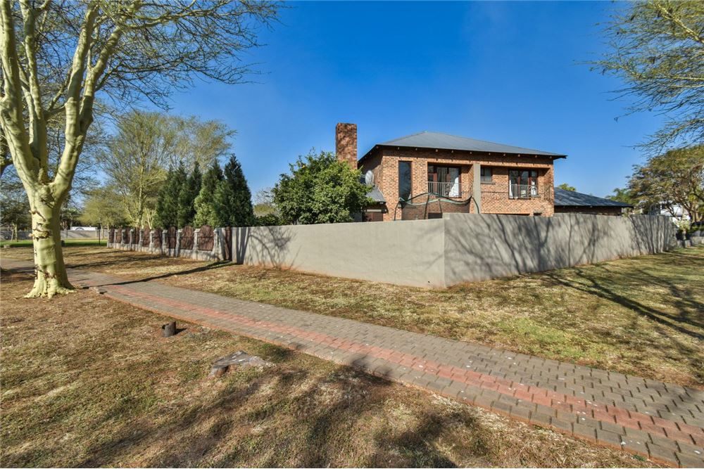 Residencial - Casa - Zambezi Country Estate, Gauteng - South Africa - 68 - 1031414001-138