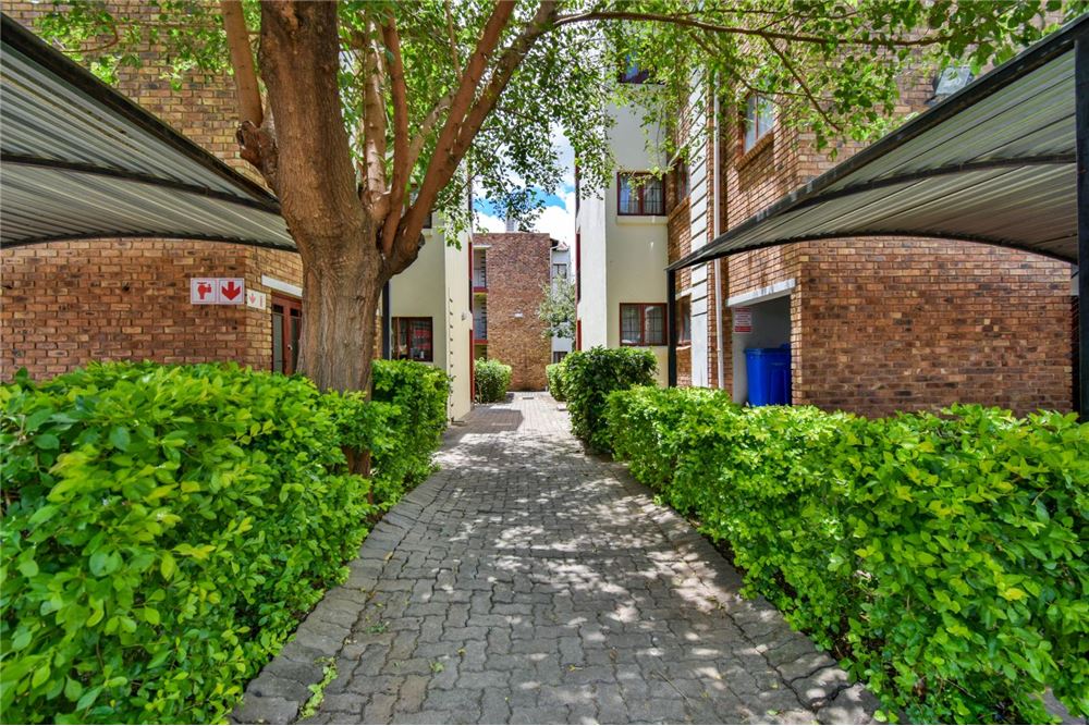 Residential - Condo/Apartment - Montana, Gauteng - South Africa - 3 - 1031414001-148