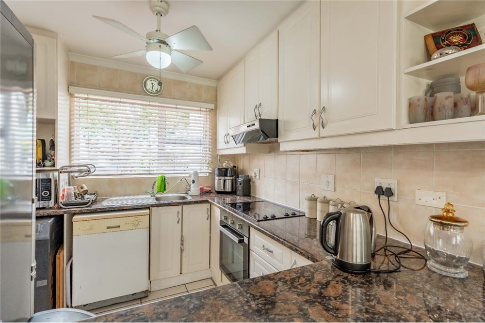 Residential - Townhouse - Mount Edgecombe, KwaZulu Natal - South Africa - 25 - 1031465136-5