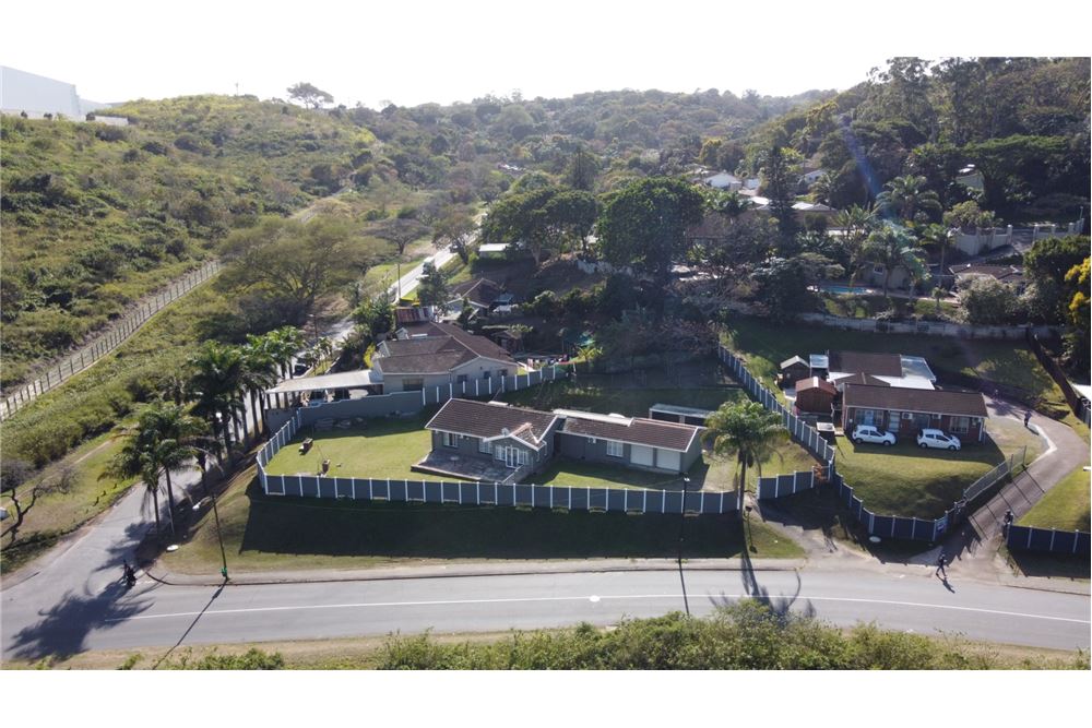 Residential - House - Glen hills, KwaZulu Natal - South Africa - 42 - 1031465050-129