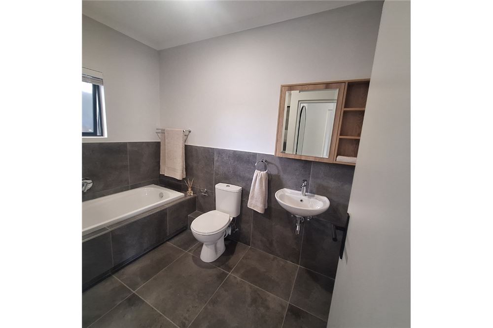 Residential - Condo/Apartment - WESTBROOK, KwaZulu Natal - South Africa - 13 - 1031465137-7