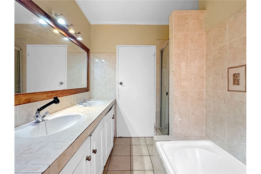 Residential - House - Dawncliffe, KwaZulu Natal - South Africa - 17 - 1031465126-3