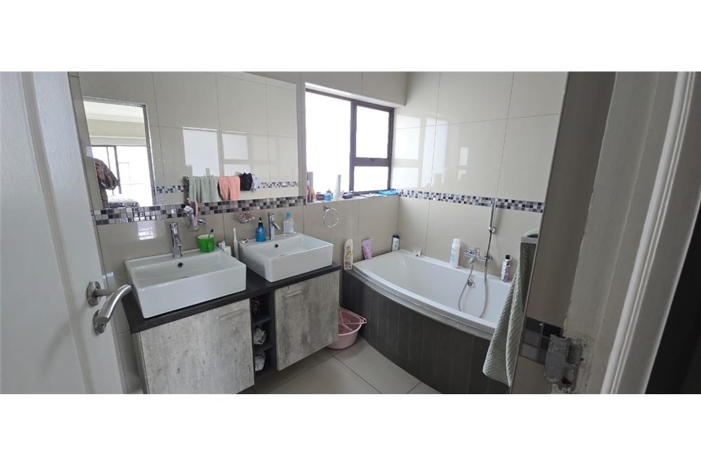 Residencial - Casa - Zambezi Manor Lifestyle Estate, Gauteng - South Africa - 17 - 1031414140-40