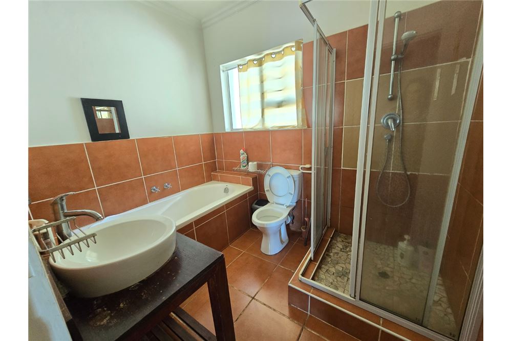 住宅 - 房子 - Durban North, KwaZulu Natal - South Africa - 23 - 1031465024-389