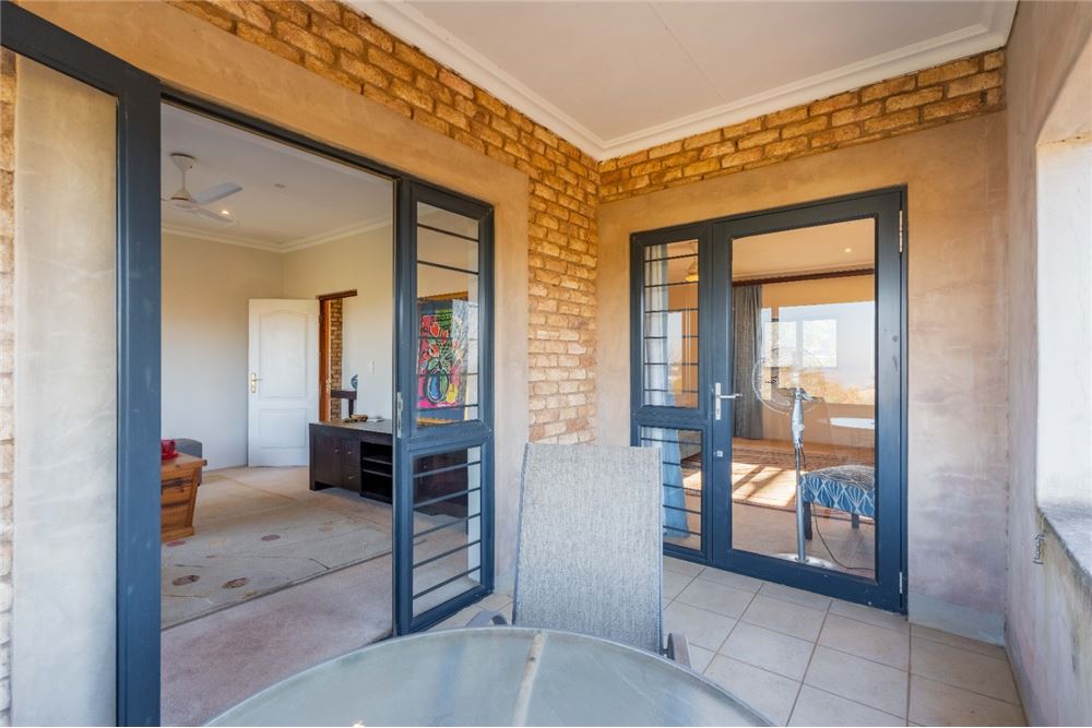 Residential - ਅਲੱਗ ਥਲੱਗ ਬਣਿਆ ਹੋਇਆ ਘਰ - Summerveld, KwaZulu Natal - South Africa - 77 - 1031391057-40