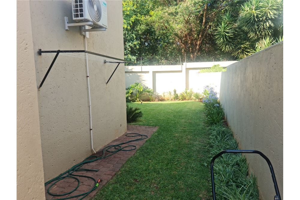 Residencial - Adosado - Annlin, Gauteng - South Africa - 28 - 1031414013-116