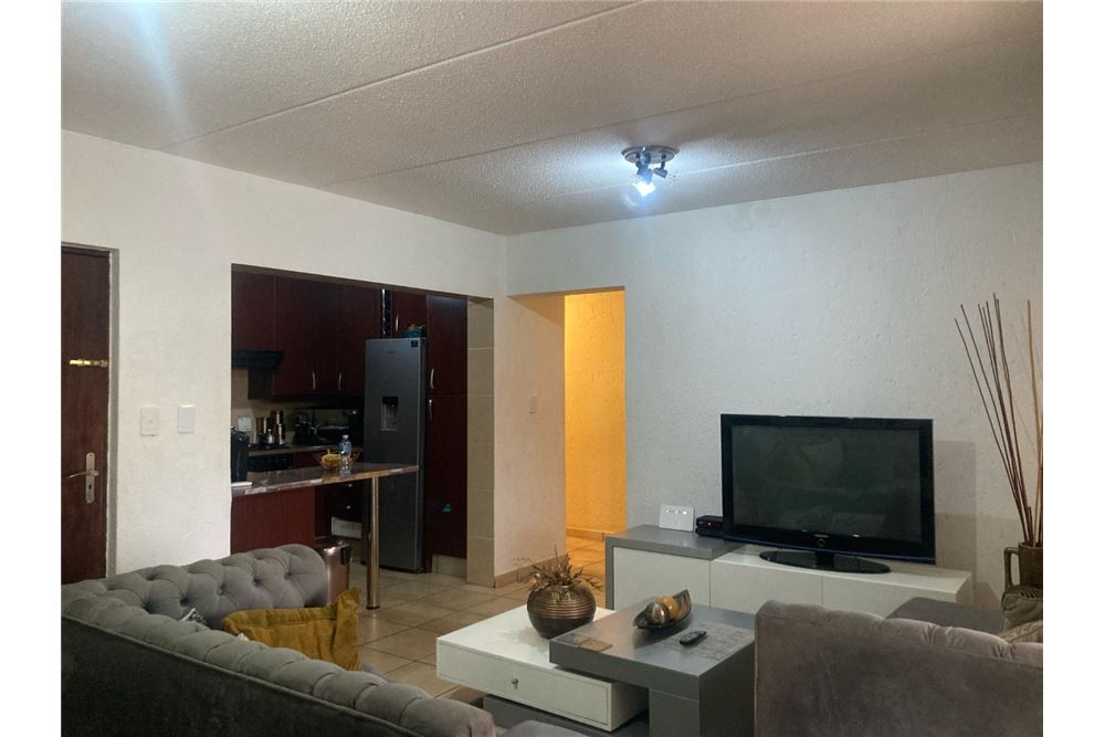 Residential - ਟਾਉਨ ਹਾਉਸ - Ormonde, Gauteng - South Africa - 5 - 1031421068-156