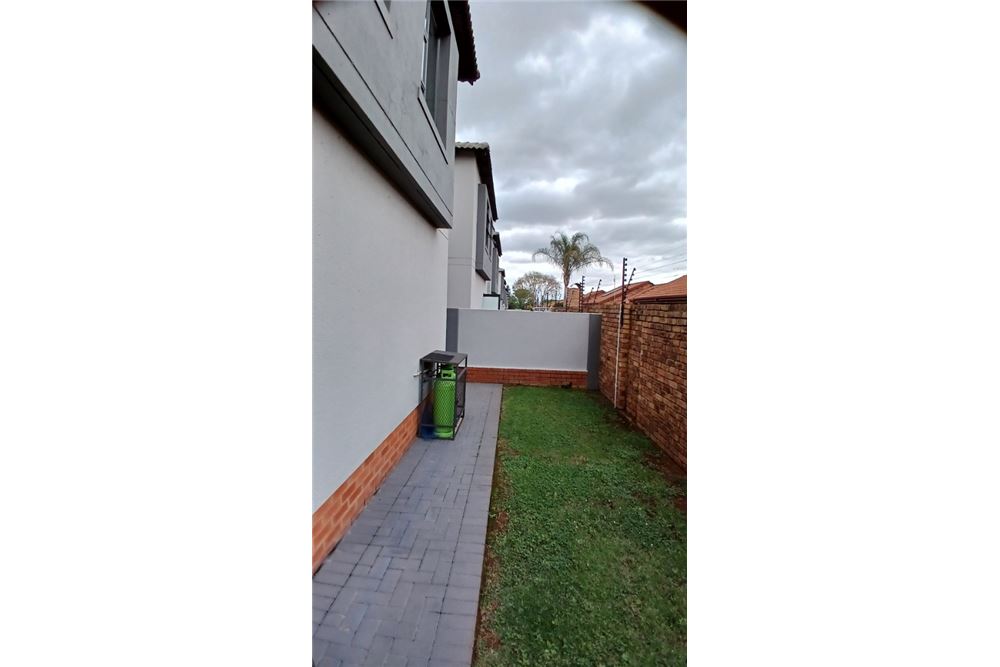 Residenziale - Case a schiera - Montana, Gauteng - South Africa - 6 - 1031414116-112