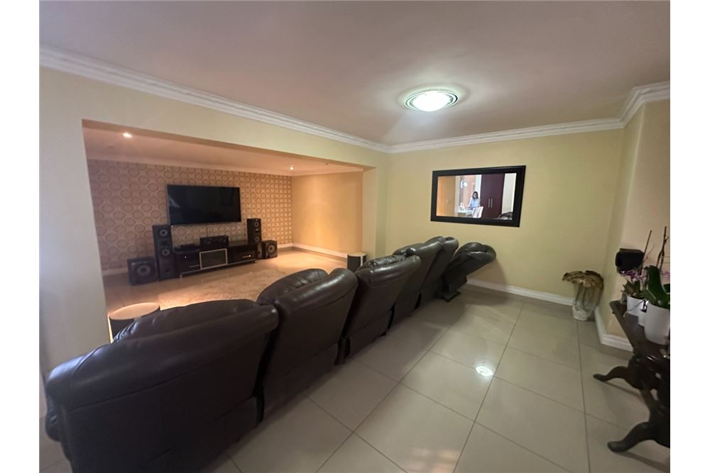 Residential - House - Somerset Park, KwaZulu Natal - South Africa - 25 - 1031465047-199