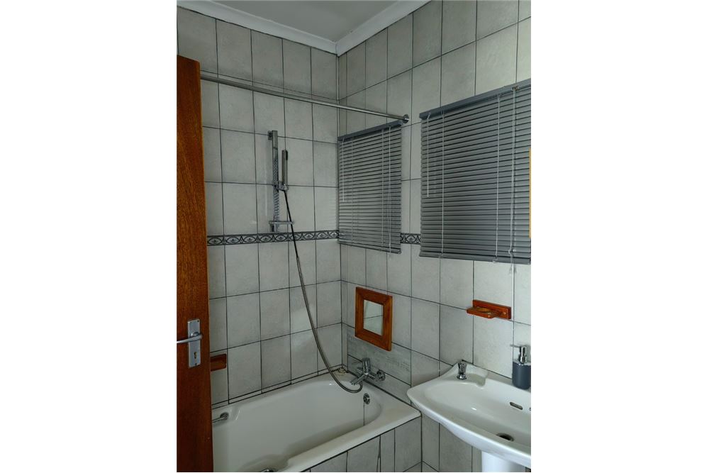 Residencial - Casa - Dorandia, Gauteng - South Africa - 17 - 1031414116-82