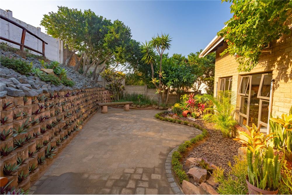 Residential - House - Umgeni Park, KwaZulu Natal - South Africa - 14 - 1031465114-52