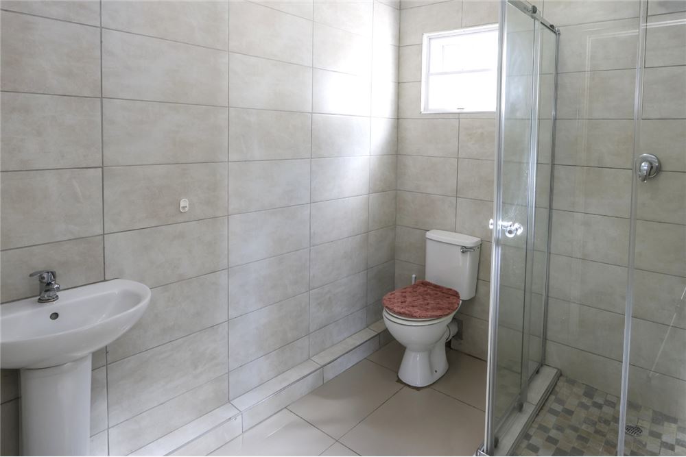 Residential - House - La Mercy, KwaZulu Natal - South Africa - 20 - 1031465057-111