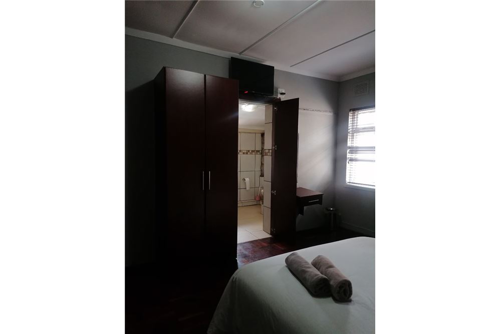 Commercieel - Gastenverblijf - Umbilo, KwaZulu Natal - South Africa - 7 - 1031389155-17