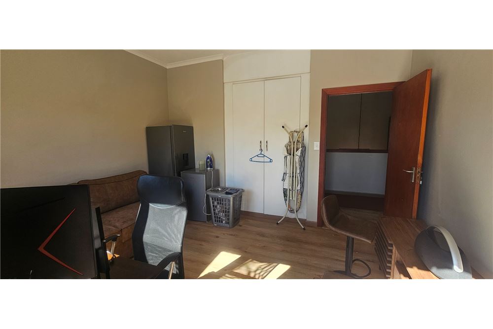 Residential - Hus - Midstream Estate, Gauteng - South Africa - 34 - 1031393069-125