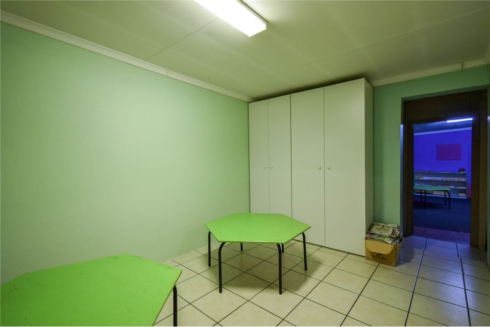 Comercial - Comercio/Tienda - Capital Park, Gauteng - South Africa - 32 - 1031414001-142