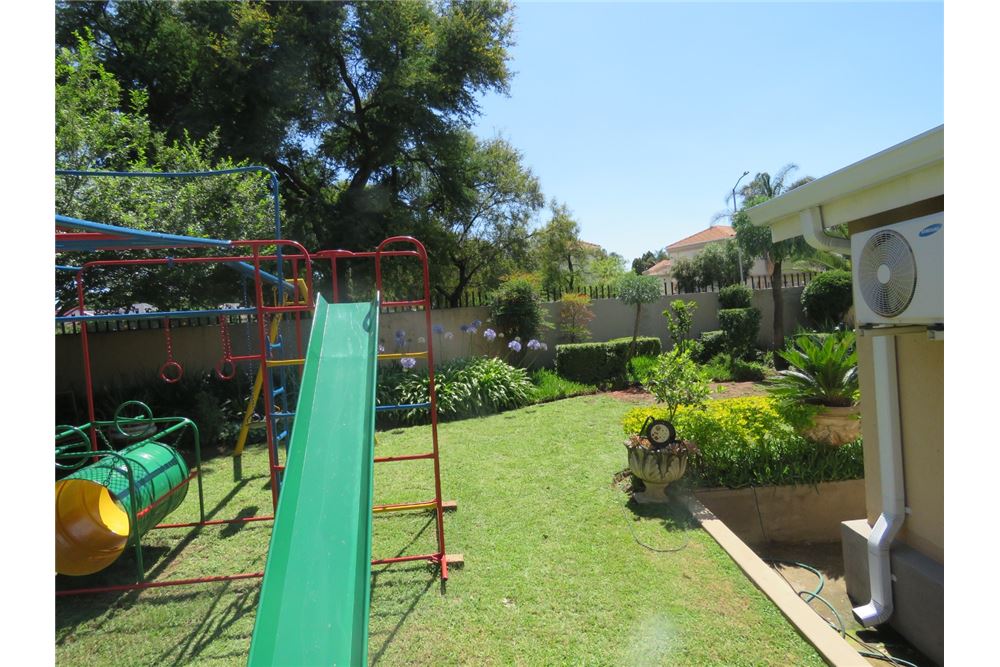 Residencial - Casa - Pretoriuspark, Gauteng - South Africa - 33 - 1031414013-127