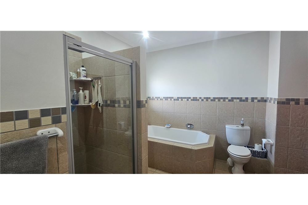 Residential - Hus - Midstream Estate, Gauteng - South Africa - 22 - 1031393069-125