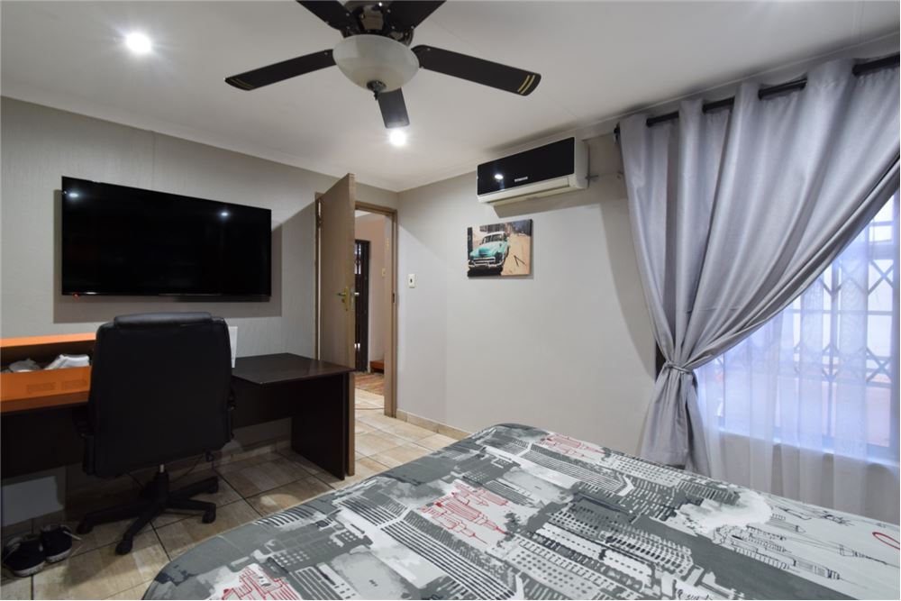 Residencial - Casa - Pretoria North, Gauteng - South Africa - 27 - 1031414001-144