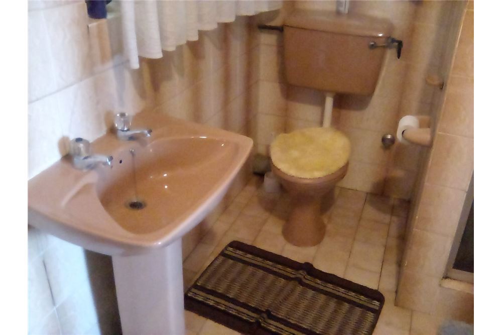 Residential - บ้านเดี่ยว - Charlesville, Western Cape - South Africa - 23 - 1031485044-39