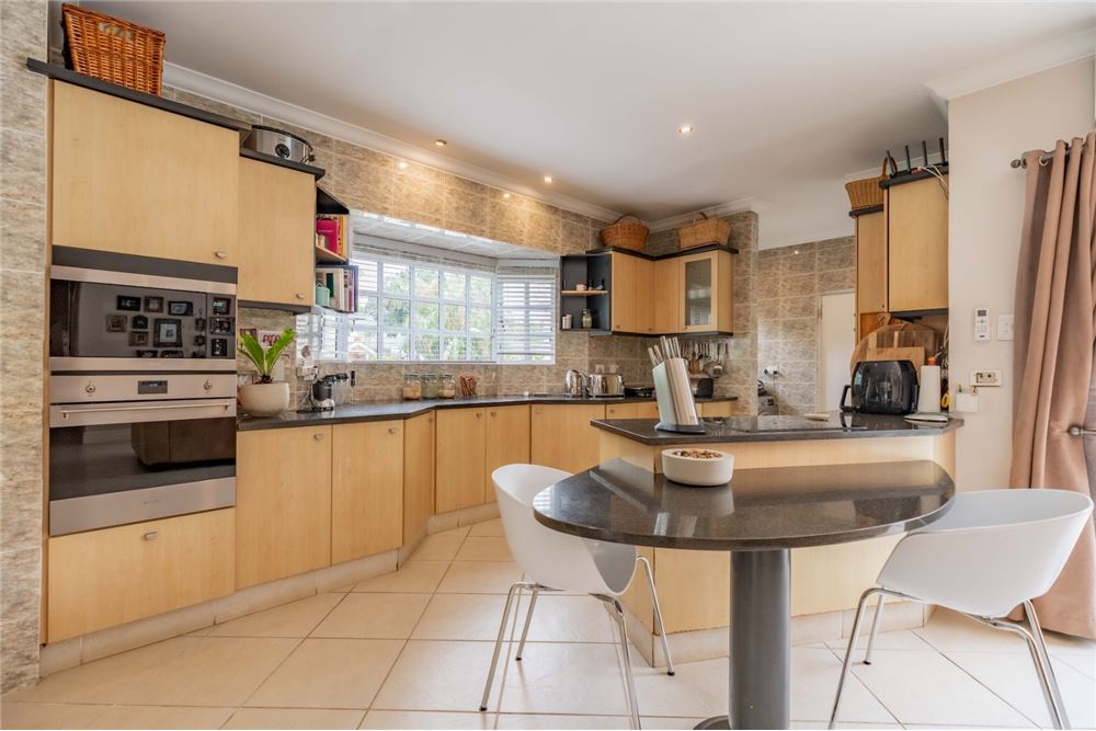 Residential - House - Mount Edgecombe Country Estate, KwaZulu Natal - South Africa - 18 - 1031465056-208