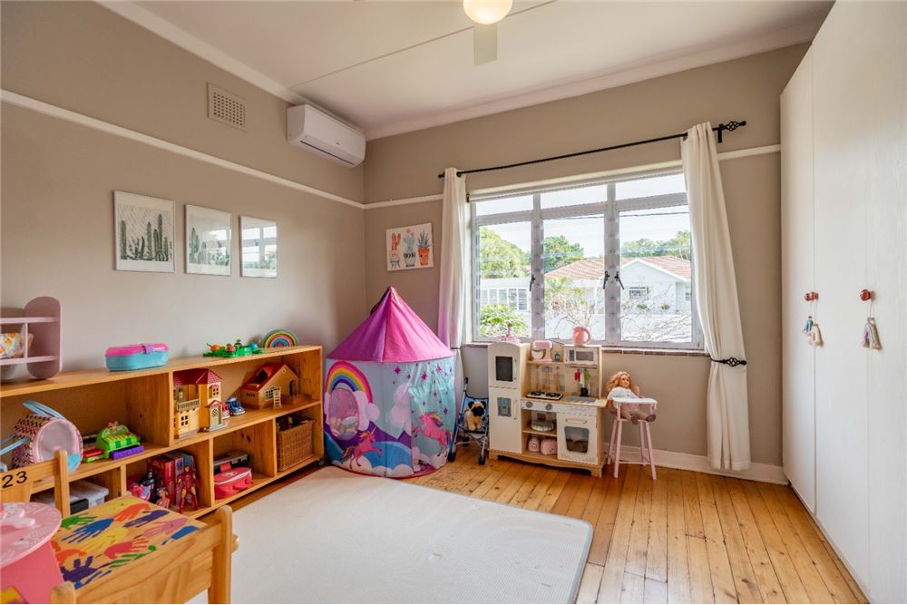 Residential - House - Durban North, KwaZulu Natal - South Africa - 20 - 1031465128-18