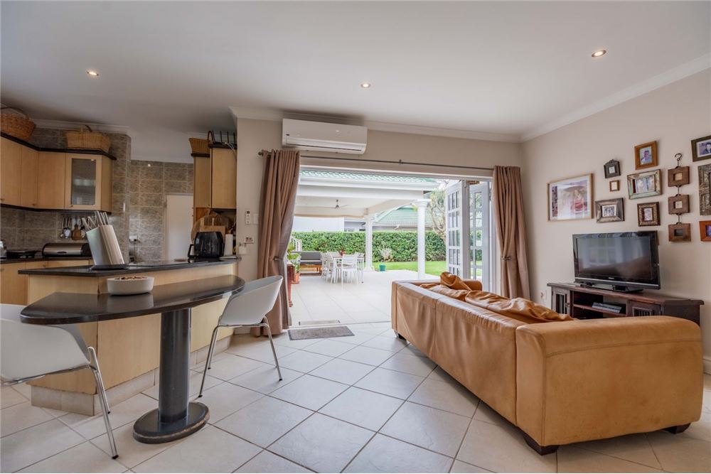 Residential - House - Mount Edgecombe Country Estate, KwaZulu Natal - South Africa - 13 - 1031465056-208