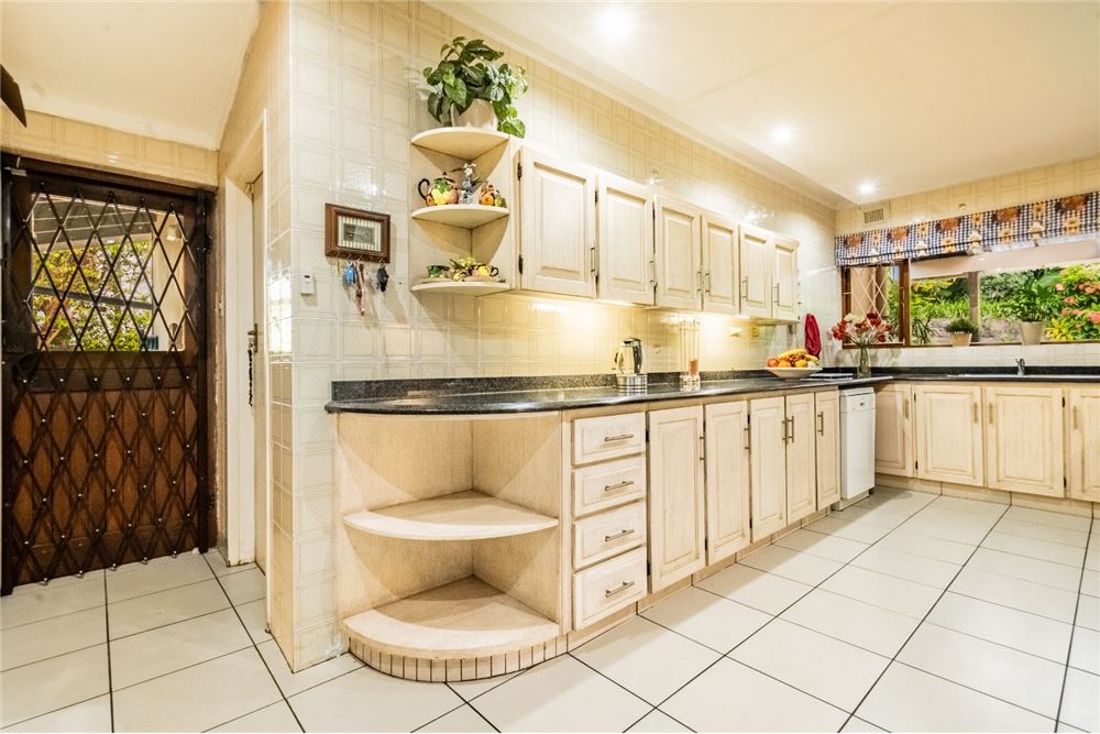 Residential - House - Westville Central, KwaZulu Natal - South Africa - 12 - 1031465101-134